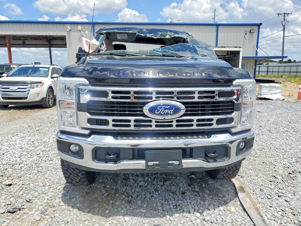 2024 FORD F250 SUPER DUTY — Фото 5 из 12