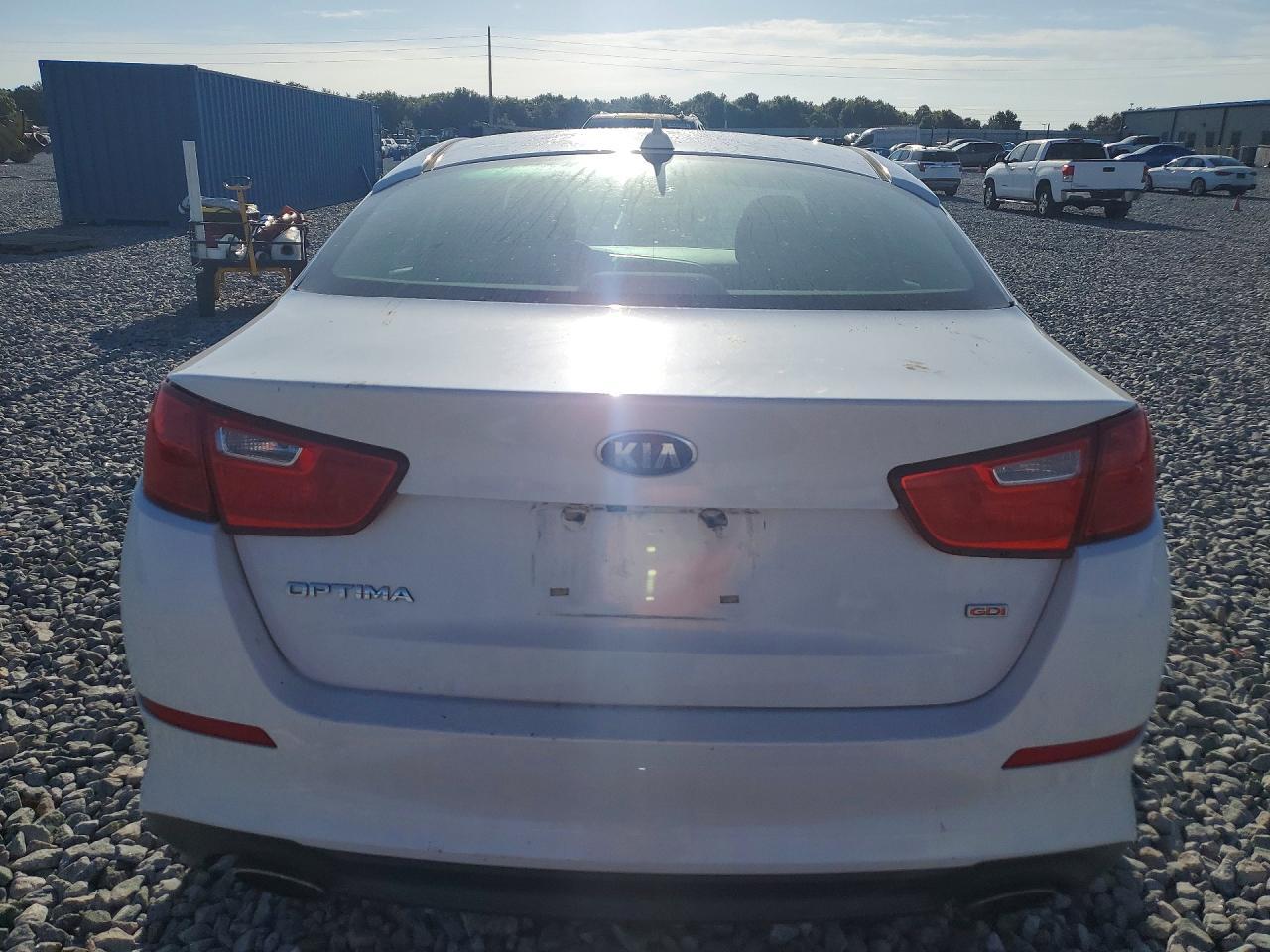 2015 KIA OPTIMA LX — Фото 6 из 13