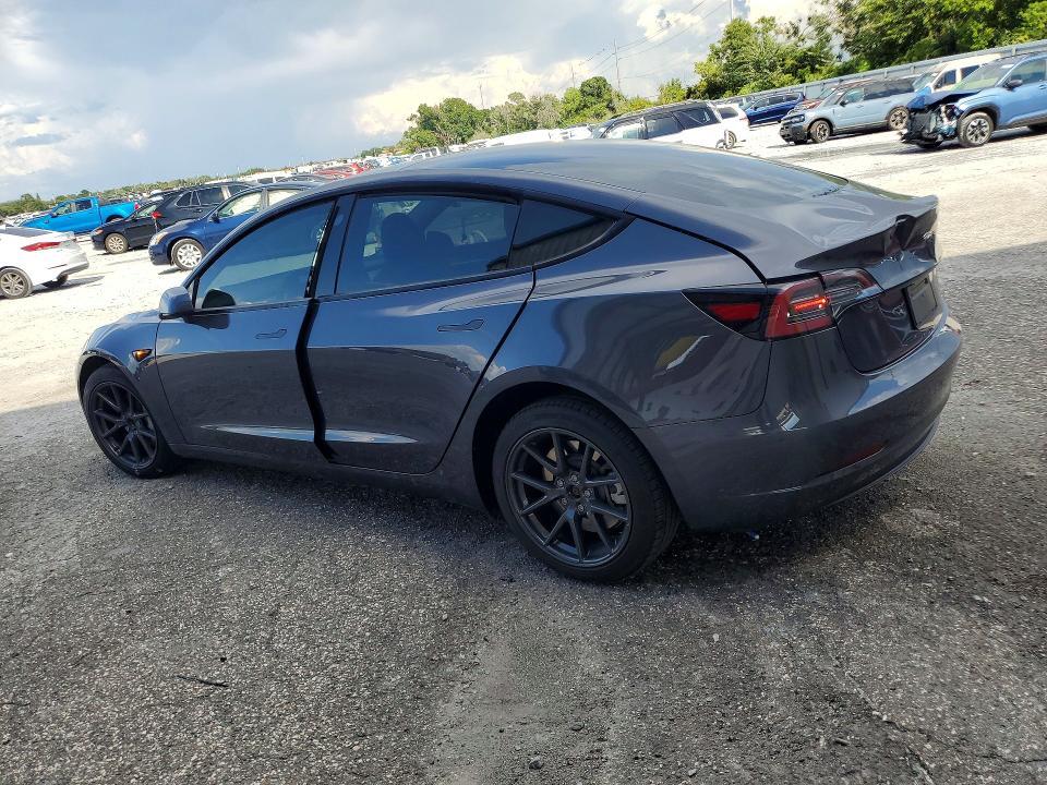 5YJ3E1EAXPF498757 2023 TESLA MODEL 3 photo no. 2