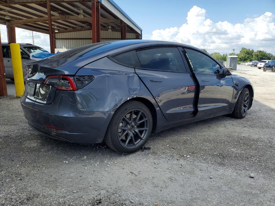 5YJ3E1EAXPF498757 2023 TESLA MODEL 3 photo no. 3