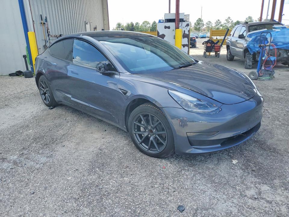 5YJ3E1EAXPF498757 2023 TESLA MODEL 3 photo no. 4