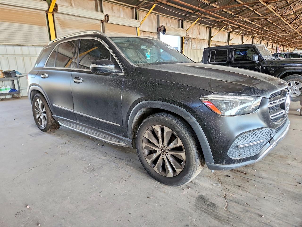 2020 MERCEDES-BENZ GLE 350 4MATIC — Фото 4 из 13
