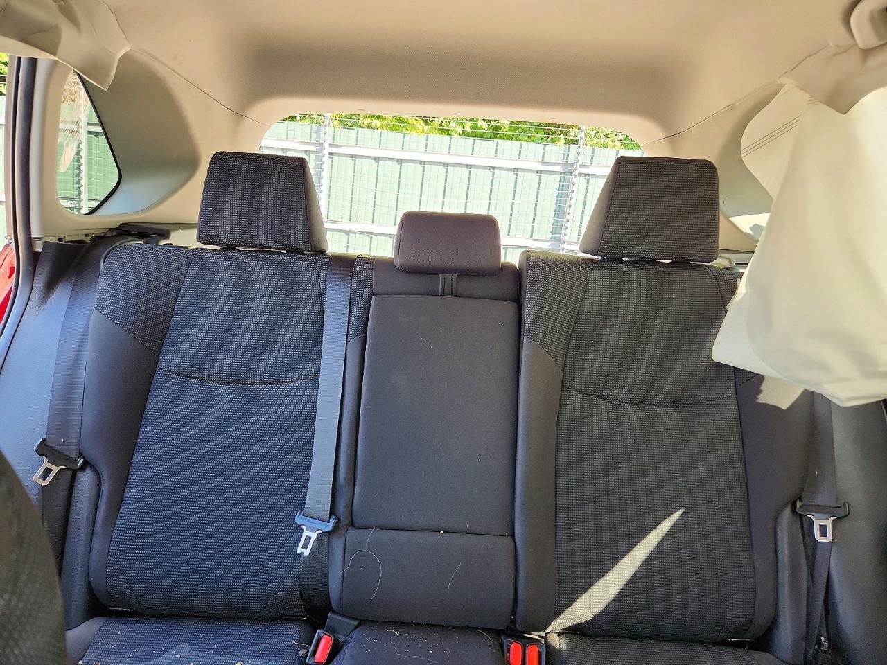 2024 TOYOTA RAV4 LE — Фото 10 из 13