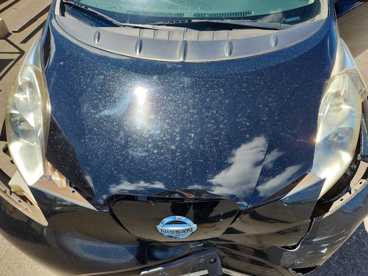 2014 NISSAN LEAF S — Фото 11 из 12