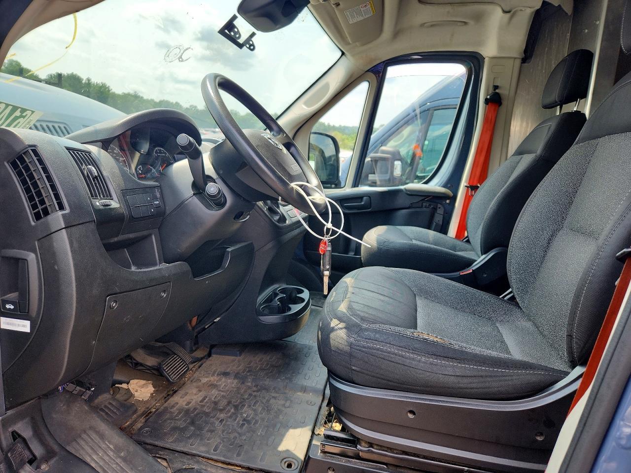 2021 RAM PROMASTER - DELIVERY VAN — Фото 7 из 13