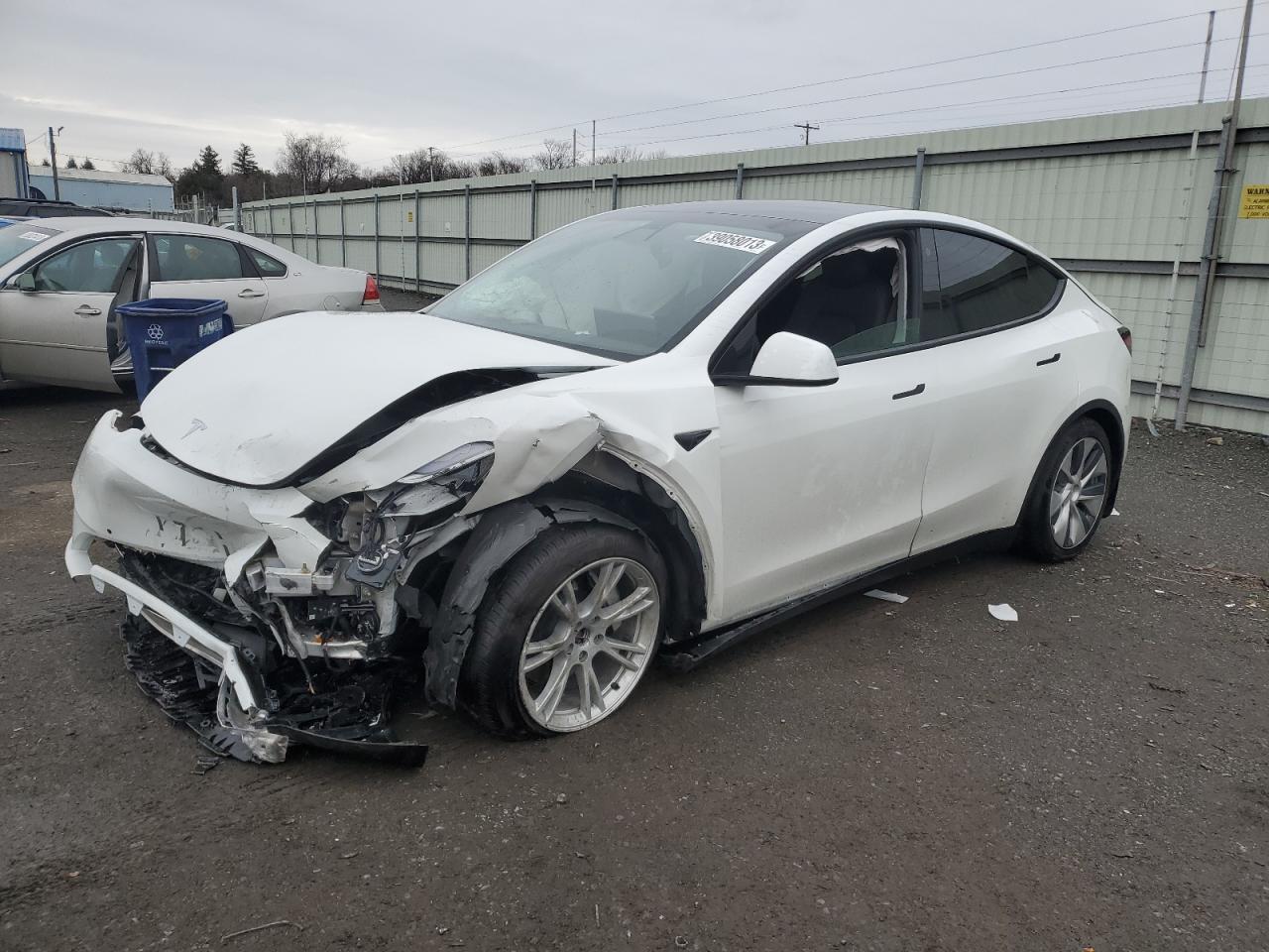 2021 TESLA MODEL Y 5YJYGAEE3MF145582