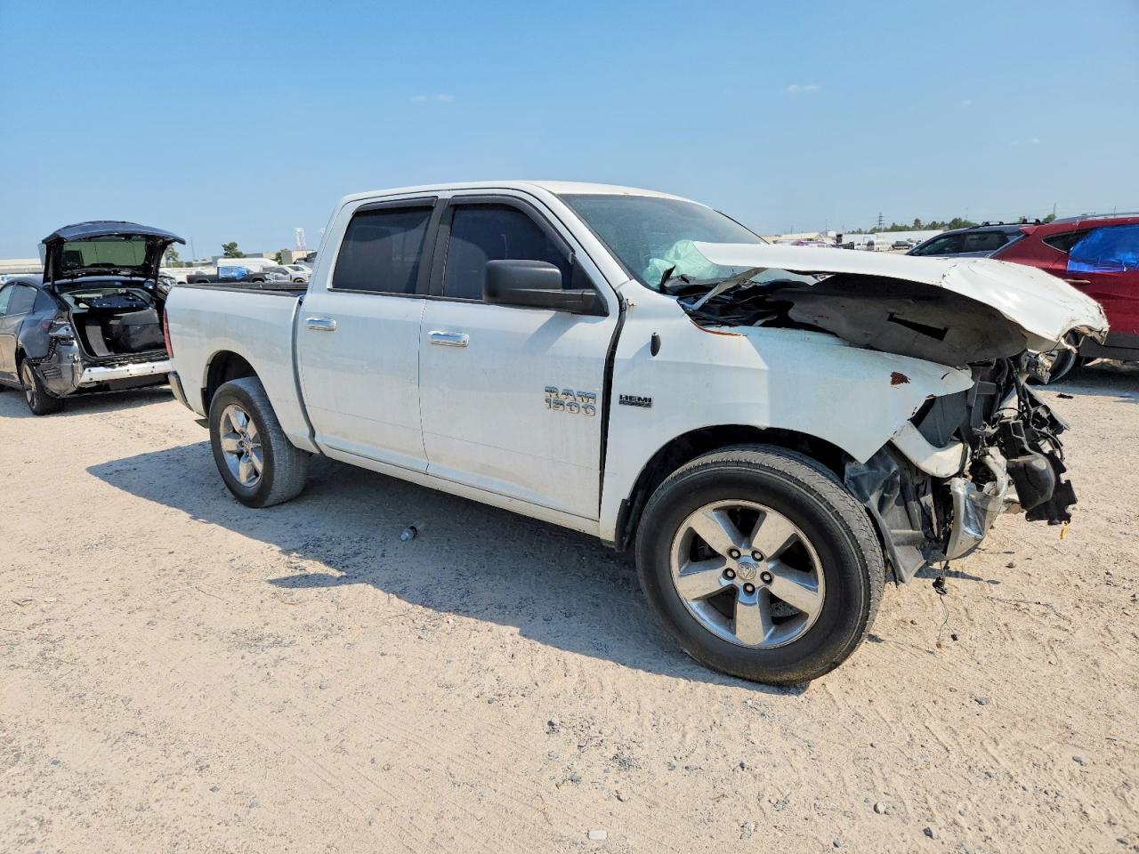 2014 RAM 1500 1C6RR6LG6ES345321