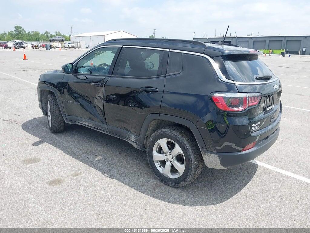 3C4NJDBB4HT628361 2017 JEEP NEW COMPASS photo no. 3