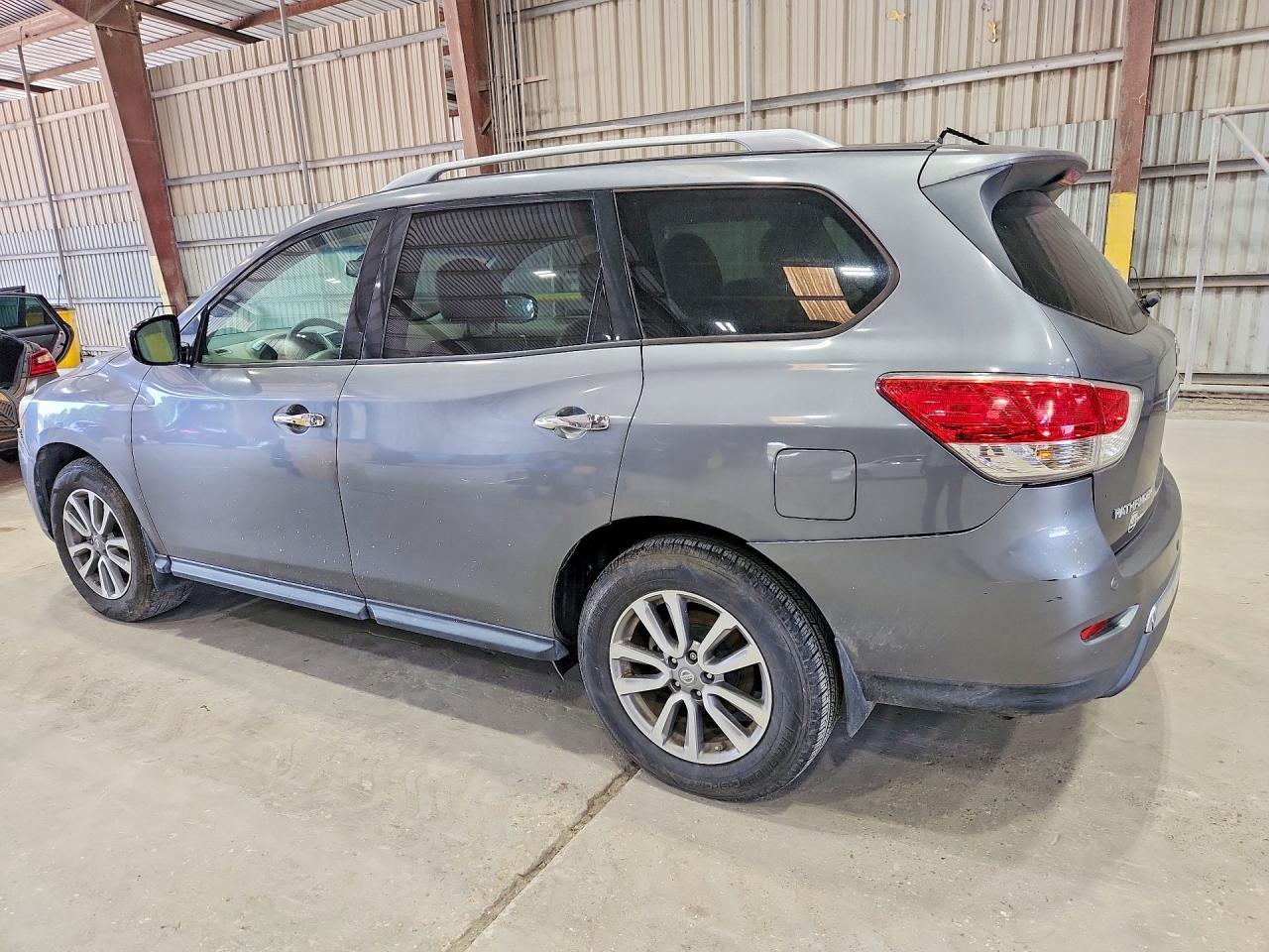 5N1AR2MN2FC708491 2015 NISSAN PATHFINDER photo no. 2