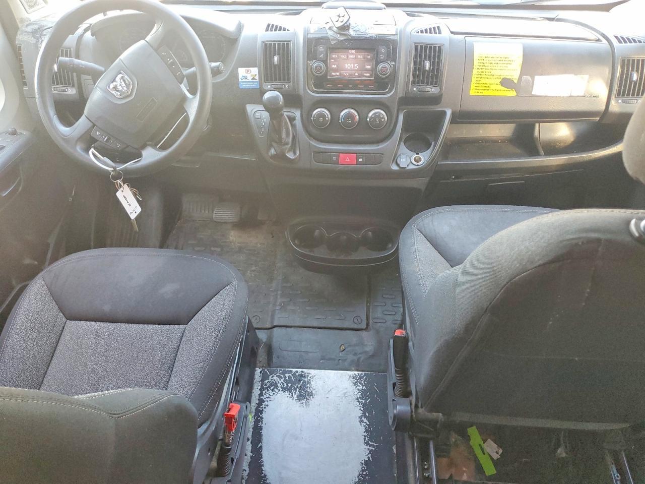 3C6URVJG6LE136460 2020 RAM PROMASTER 3500 photo no. 8