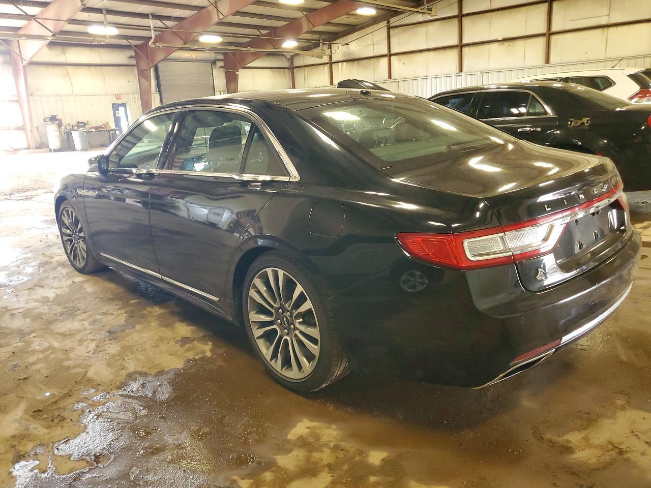 1LN6L9TK6H5602267 2017 LINCOLN CONTINENTAL photo no. 2