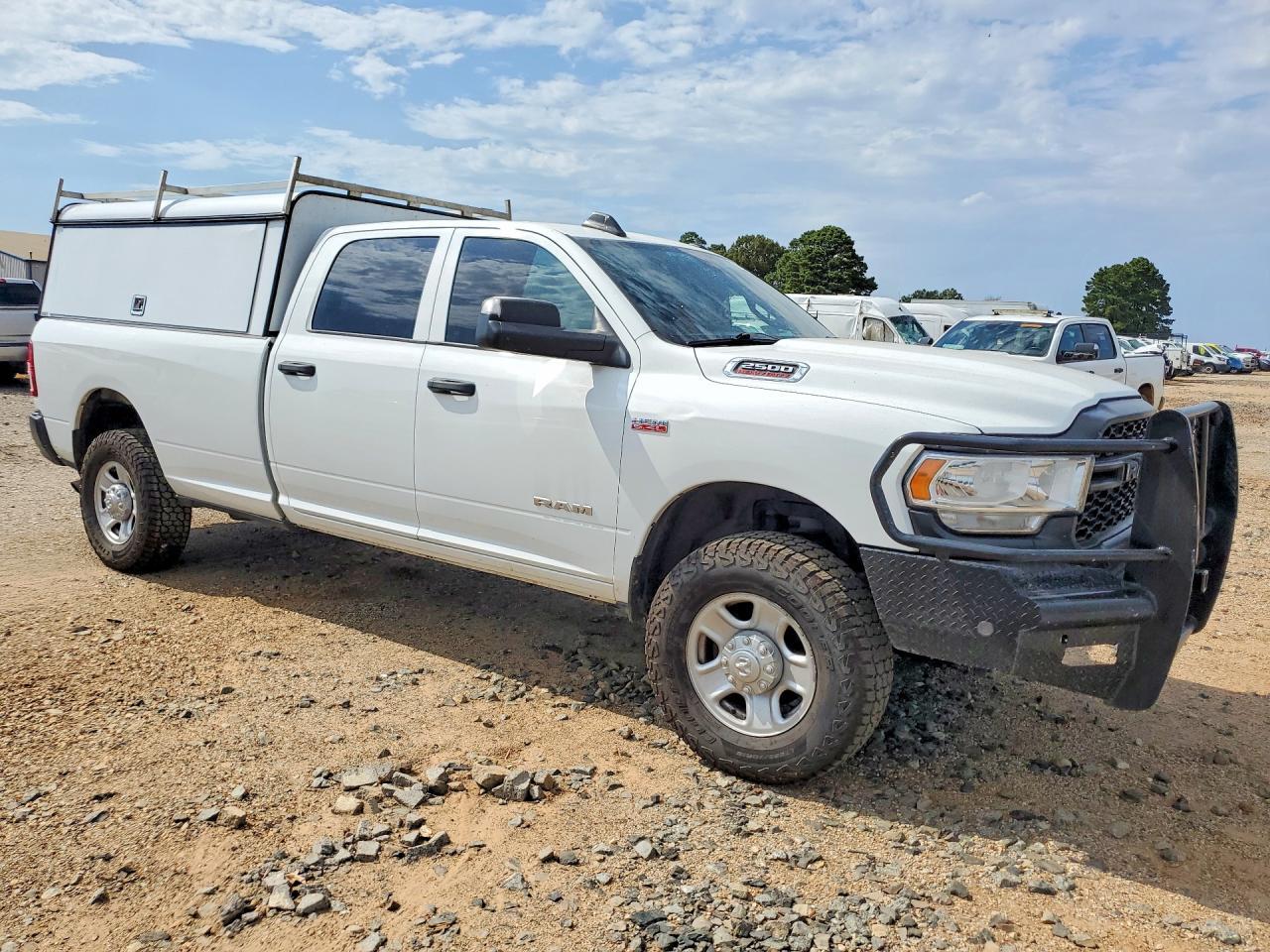 2022 RAM 2500 TRADESMAN — Фото 4 из 12