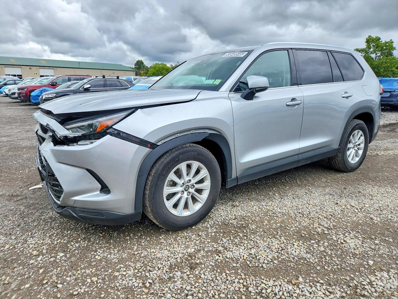 2025 TOYOTA GRAND HIGHLANDER 5TDAAAB55SS082534