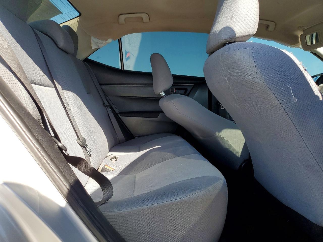 2014 TOYOTA COROLLA L — Фото 10 из 12