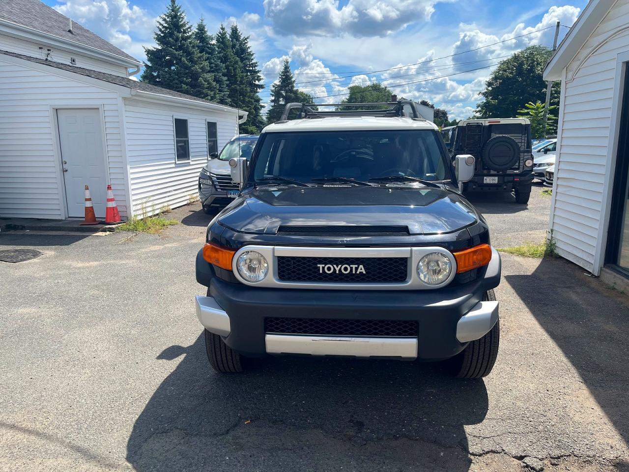 JTEBU4BF5EK181058 2014 TOYOTA FJ CRUISER photo no. 5
