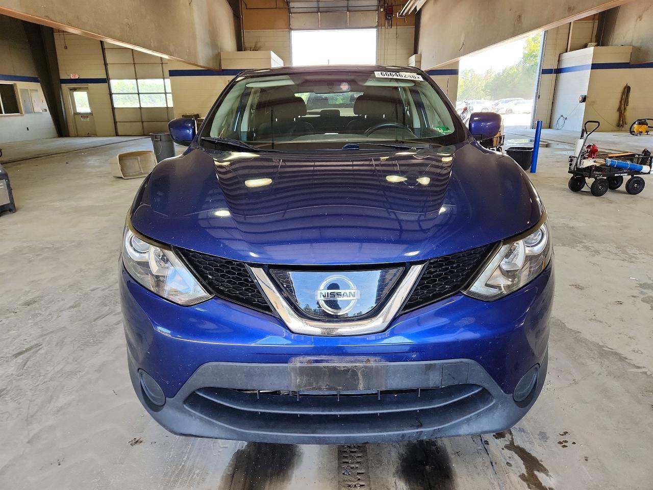 2018 NISSAN ROGUE SPORT S — Фото 5 из 13
