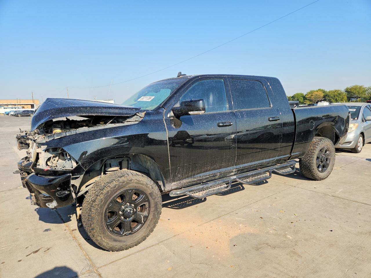 2015 RAM 2500 3C6UR5NL2FG529338