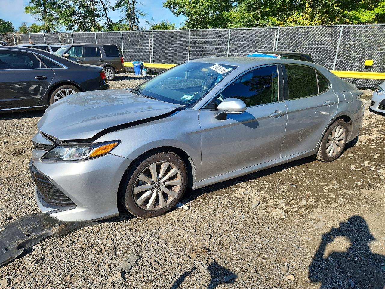 2020 TOYOTA CAMRY LE