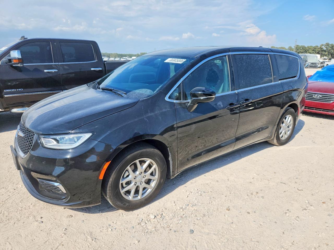 2026 CHRYSLER PACIFICA 2C4RC1BG3TR239597