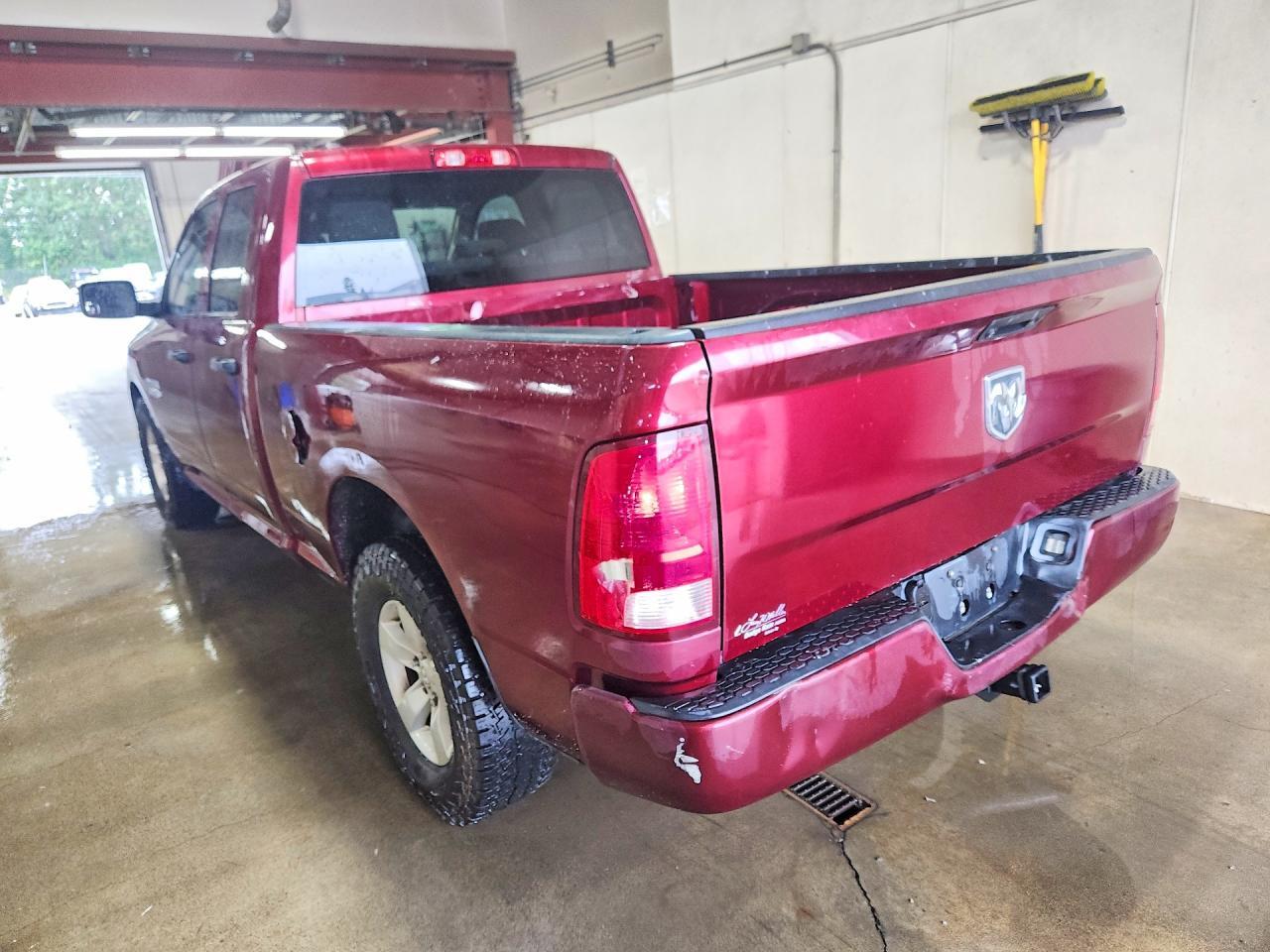 2018 RAM 1500 ST — Фото 2 из 12