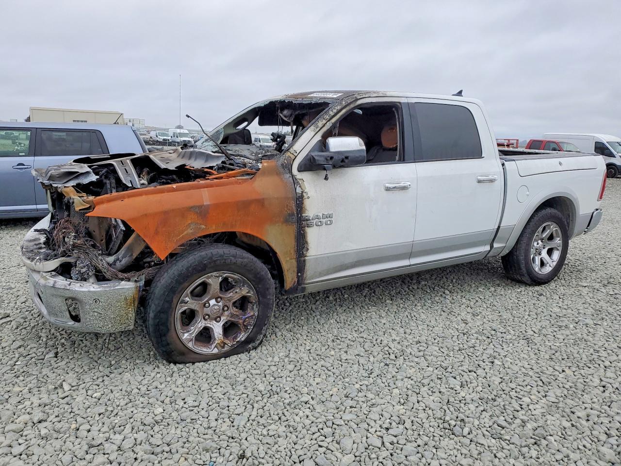 2018 RAM 1500 1C6RR7NM4JS255877
