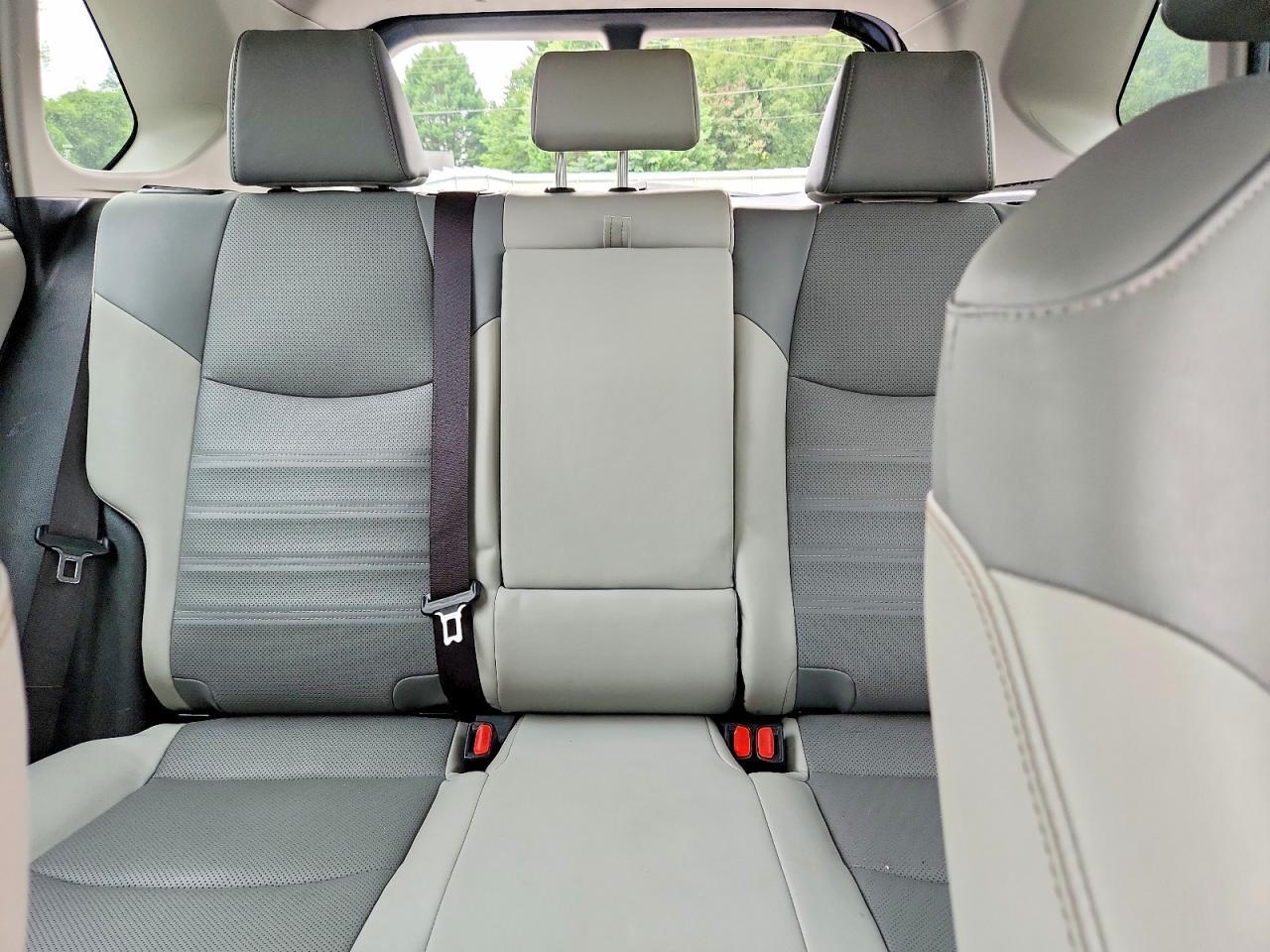 2020 TOYOTA RAV4 LIMITED — Фото 10 из 13