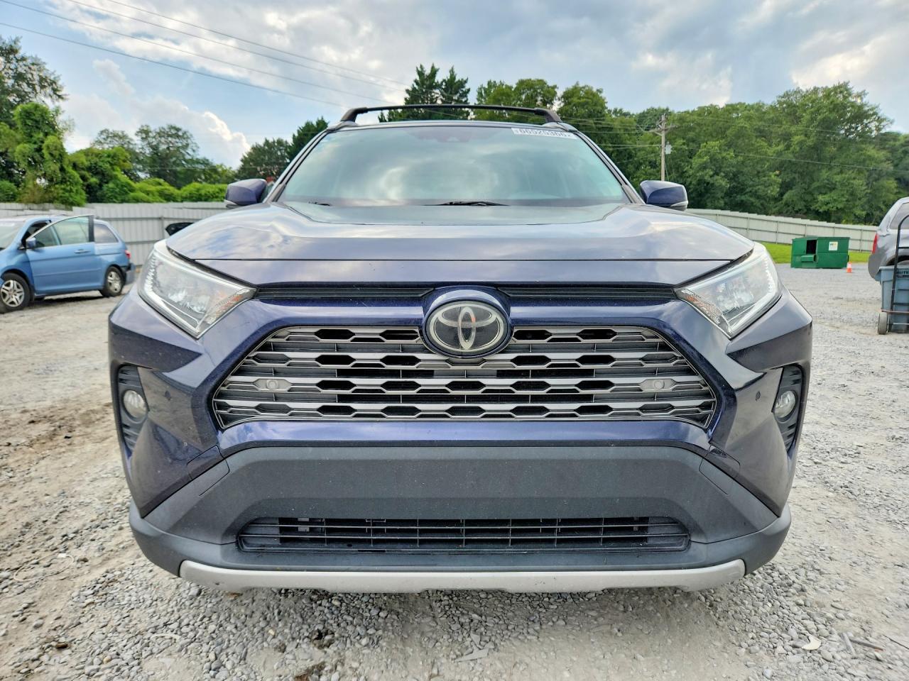 2020 TOYOTA RAV4 LIMITED — Фото 5 из 13