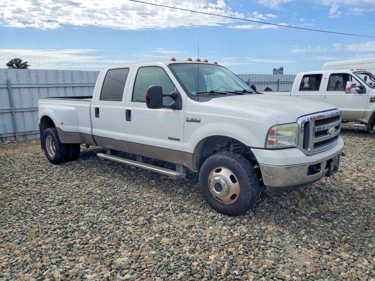 1FTWW33P57EA27677 2007 FORD F350 photo no. 4