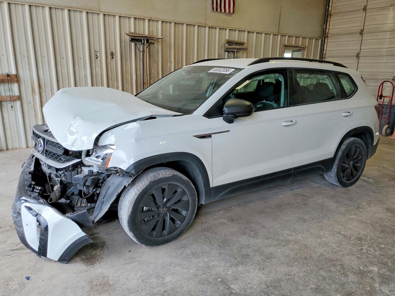 2022 VOLKSWAGEN TAOS 3VVCX7B22NM067060
