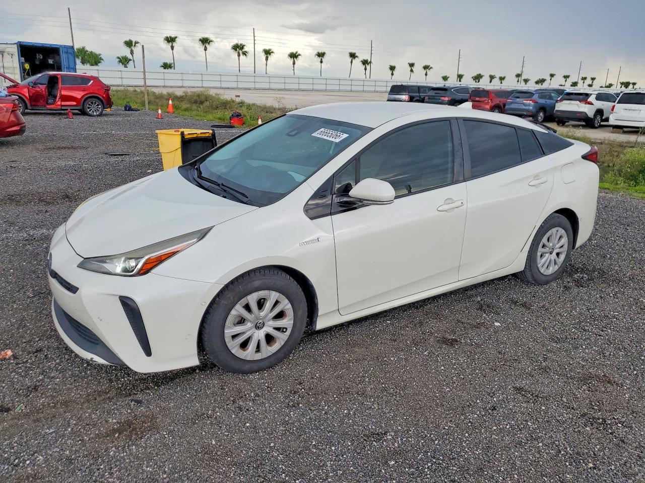 JTDKARFU6K3086047 2019 TOYOTA PRIUS photo no. 1