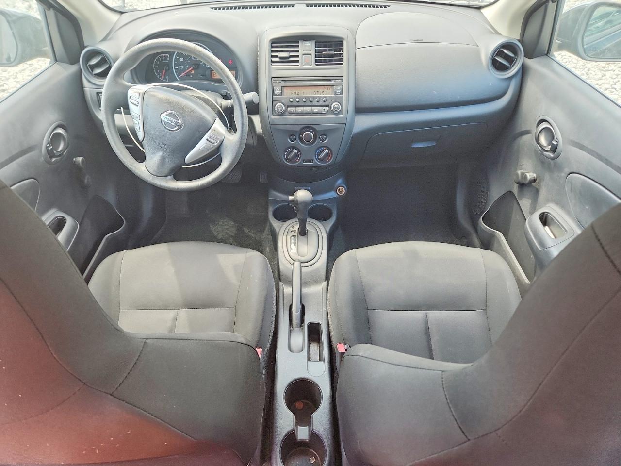 3N1CN7AP3HL828841 2017 NISSAN VERSA photo no. 8