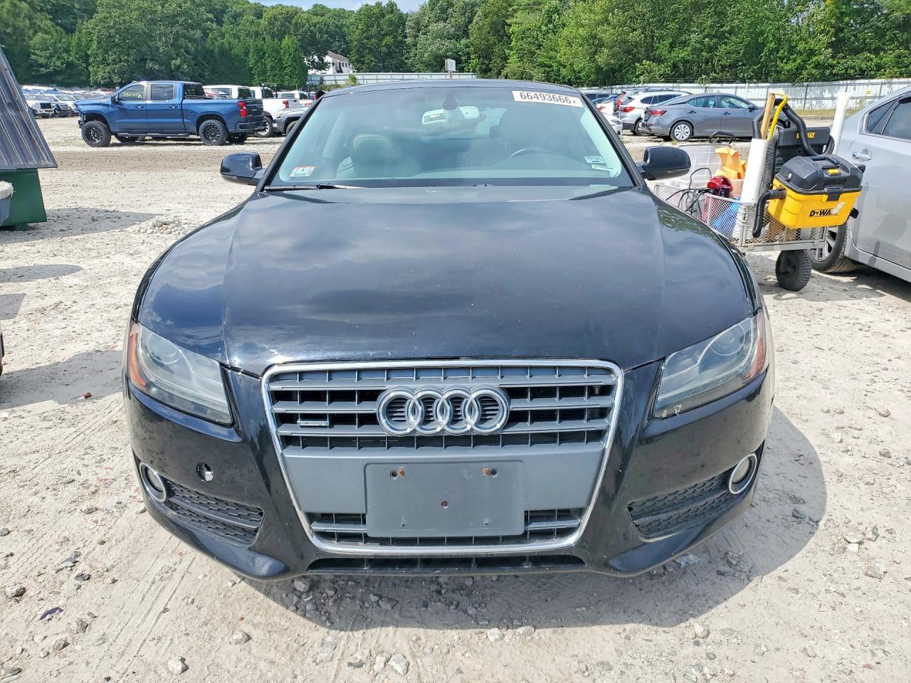 WAULFAFR9BA032348 2011 AUDI A5 photo no. 5