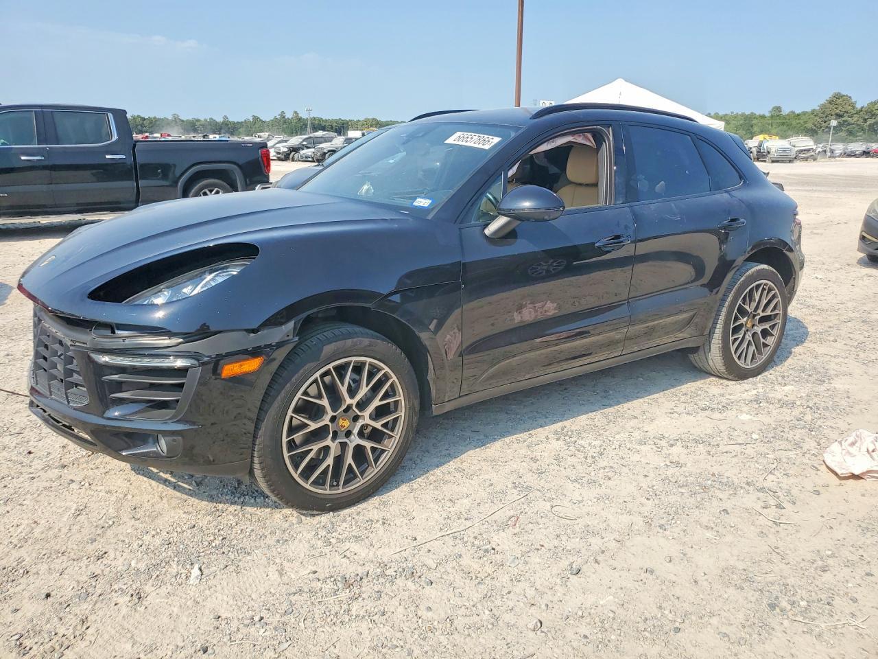 2017 PORSCHE MACAN WP1AB2A52HLB12764