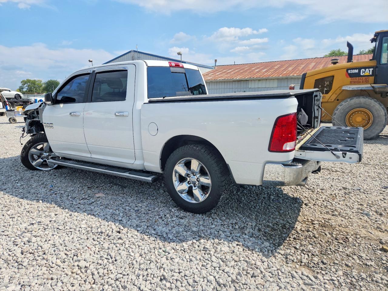 3C6RR7LT2HG728901 2017 RAM 1500 photo no. 2