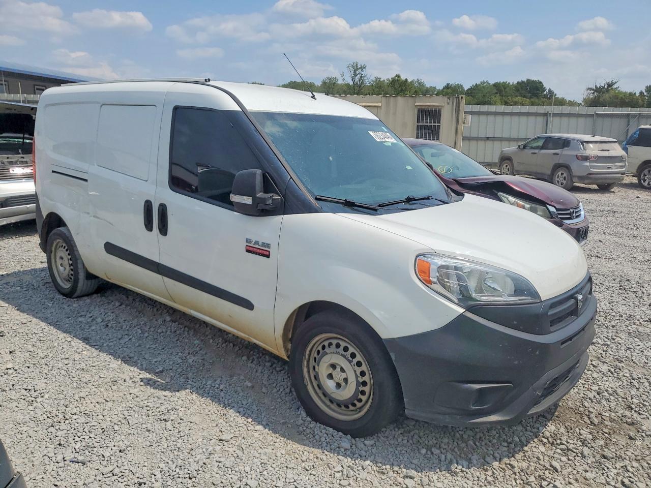 2017 RAM PROMASTER CITY — Фото 4 из 13
