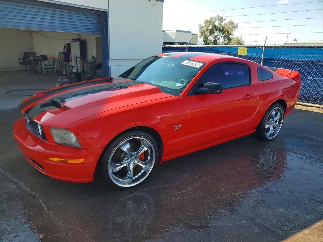 2006 FORD MUSTANG 1ZVHT82H165130048