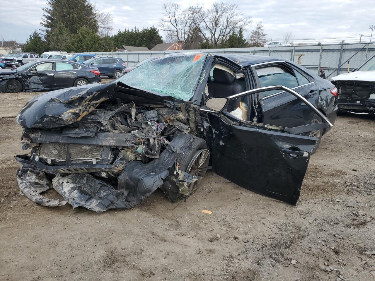 2017 TOYOTA CAMRY 4T1BF1FK7HU668187