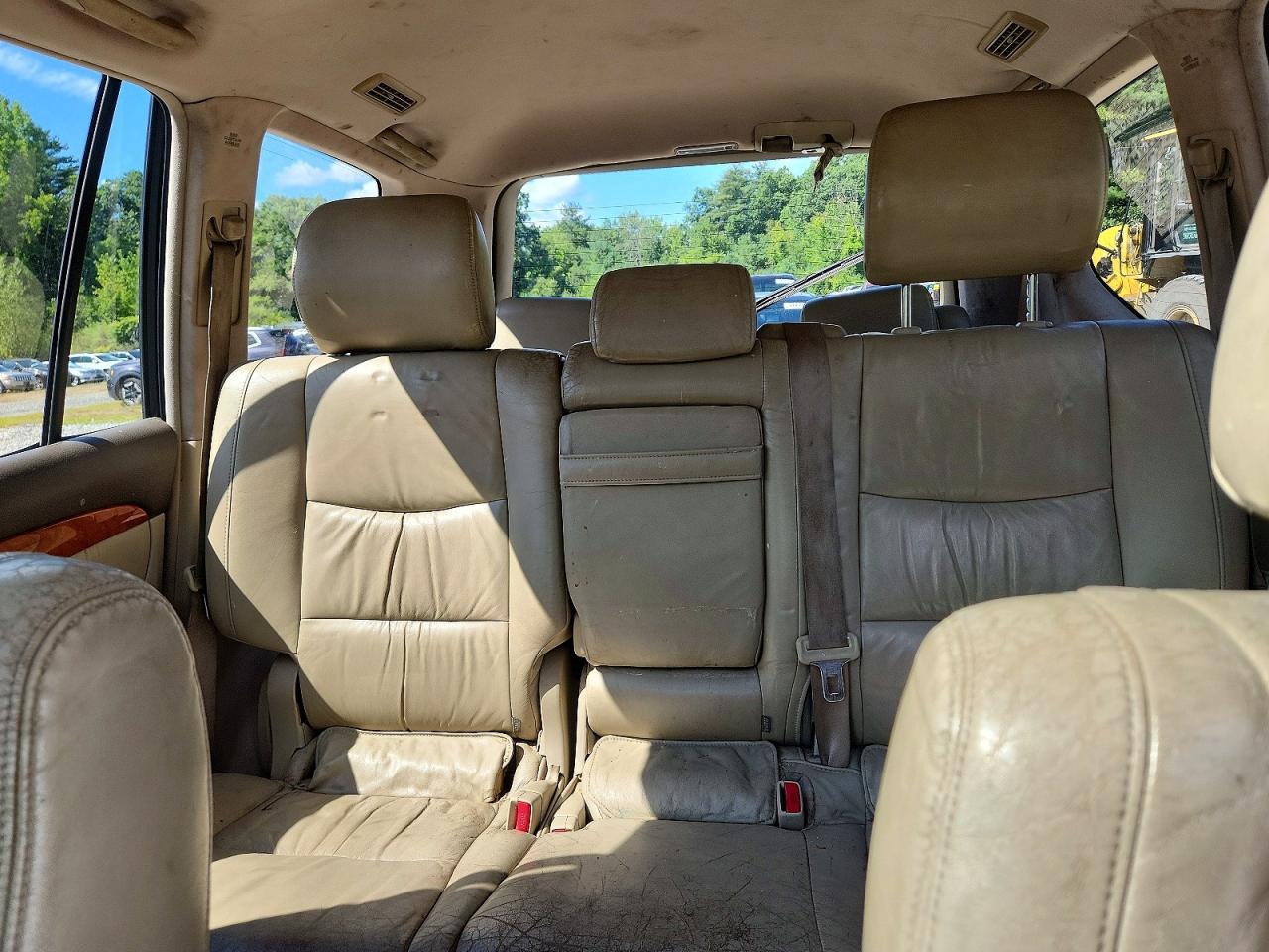 JTJBT20XX30001862 2003 LEXUS GX photo no. 10
