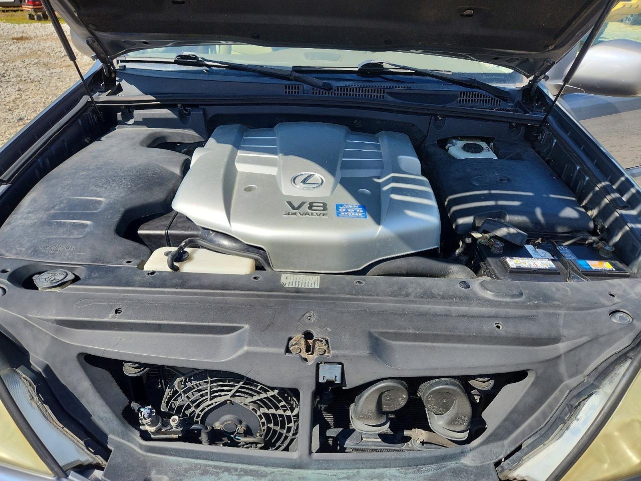 JTJBT20XX30001862 2003 LEXUS GX photo no. 12
