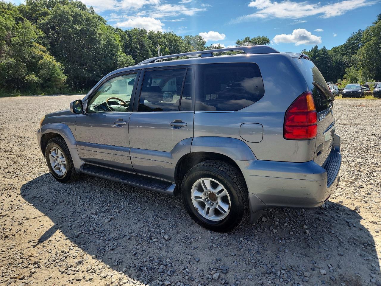 JTJBT20XX30001862 2003 LEXUS GX photo no. 2
