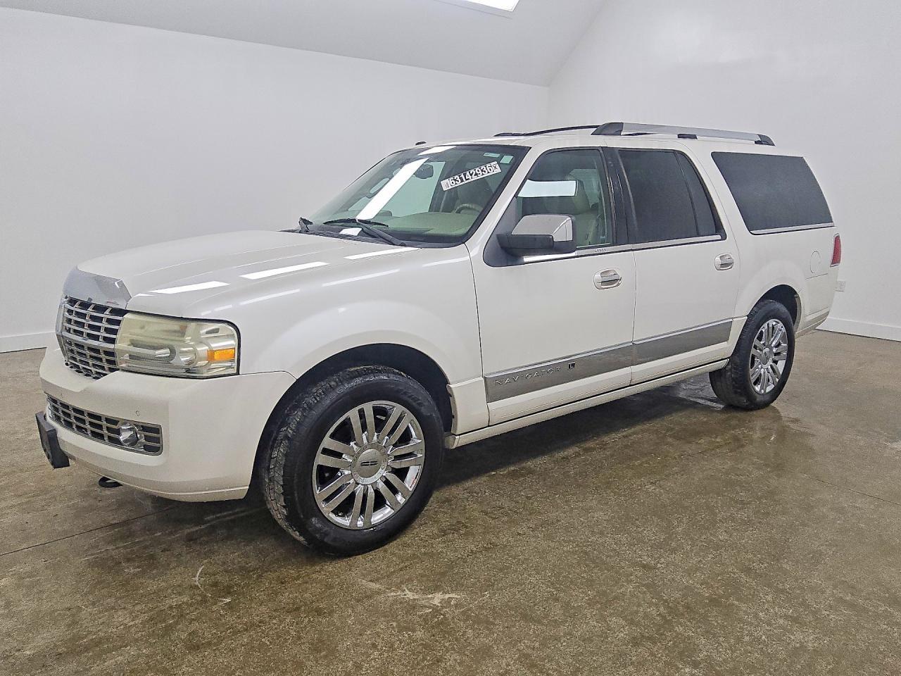 2010 LINCOLN NAVIGATOR 5LMJJ3J52AEJ05228