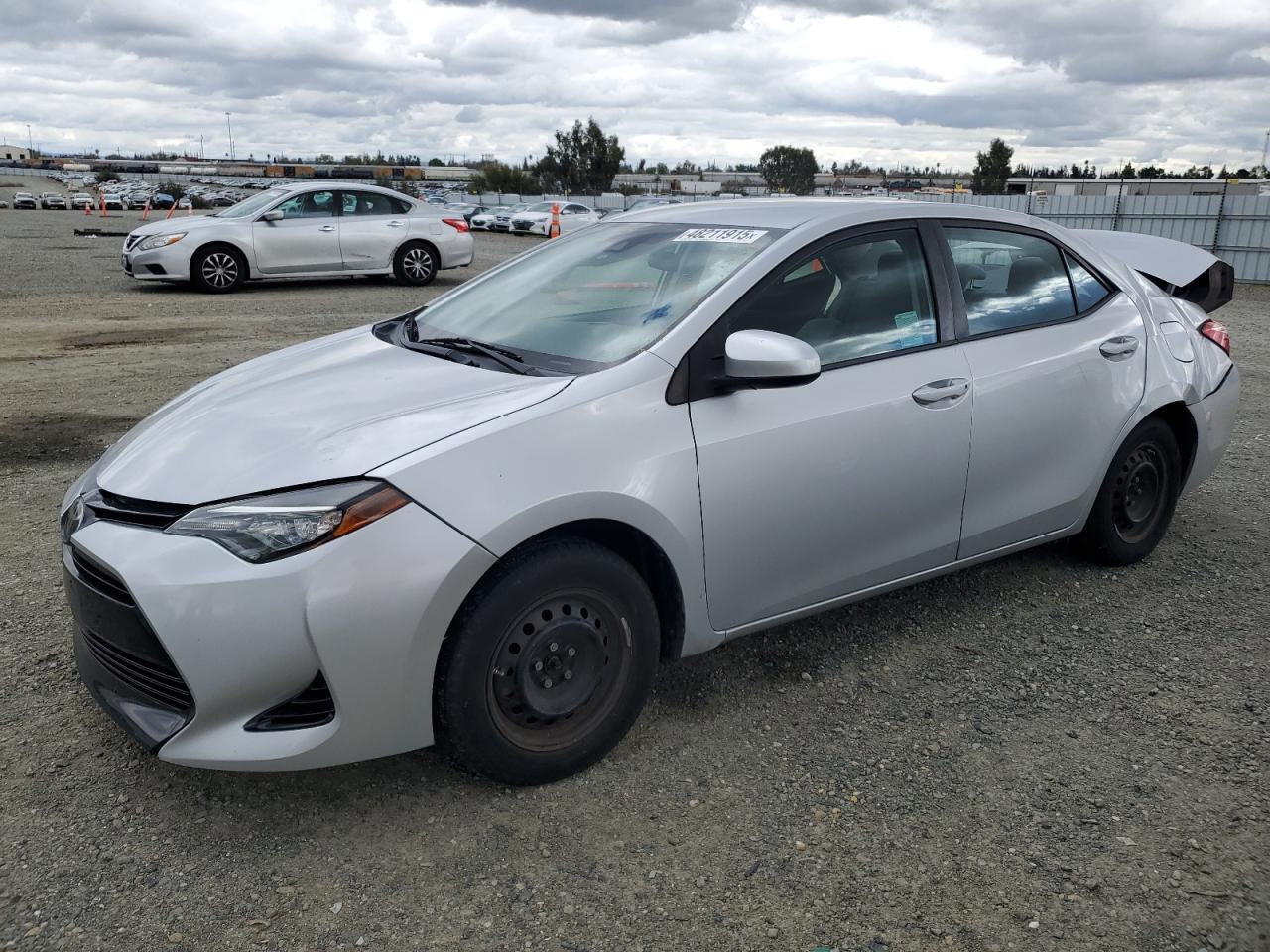 2017 TOYOTA COROLLA 5YFBURHE5HP642538