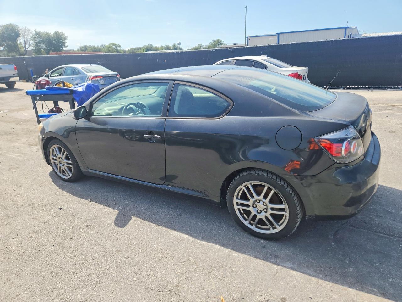 2010 SCION TC BASE — Фото 2 из 12