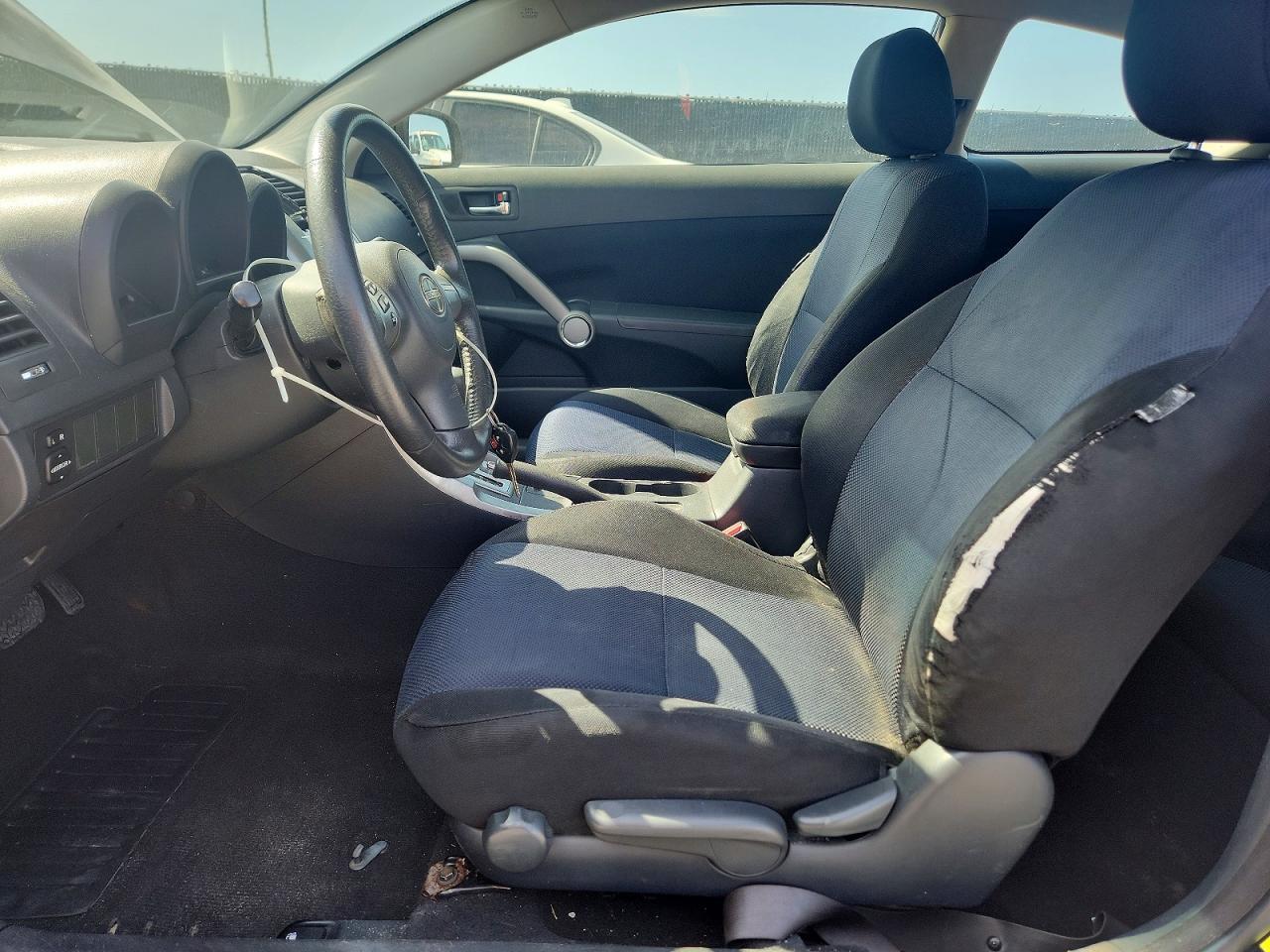 2010 SCION TC BASE — Фото 7 из 12