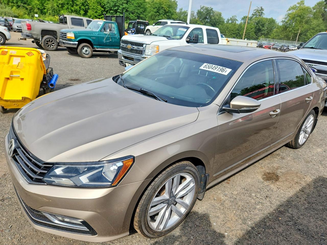 2016 VOLKSWAGEN PASSAT 1VWCT7A39GC031632