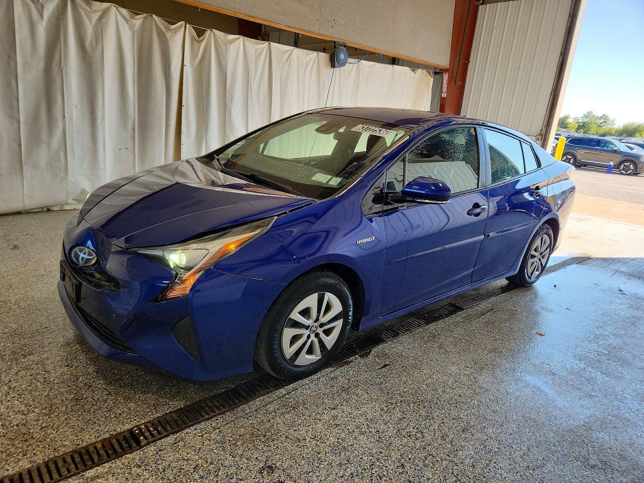 2017 TOYOTA PRIUS JTDKBRFU8H3048017