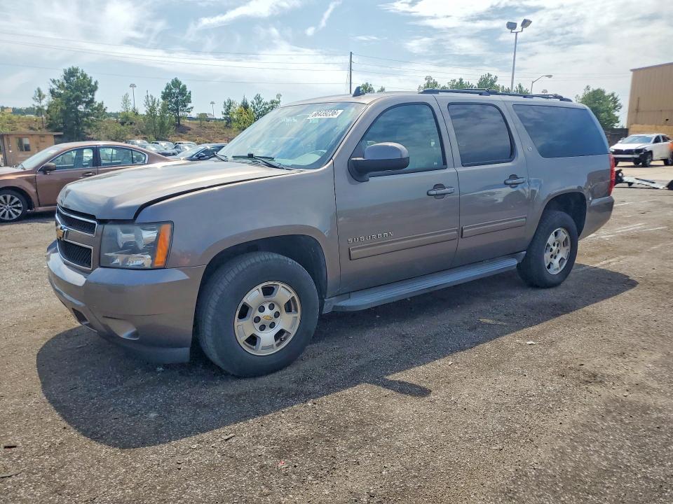 2011 CHEVROLET SUBURBAN 1GNSKJE30BR327631