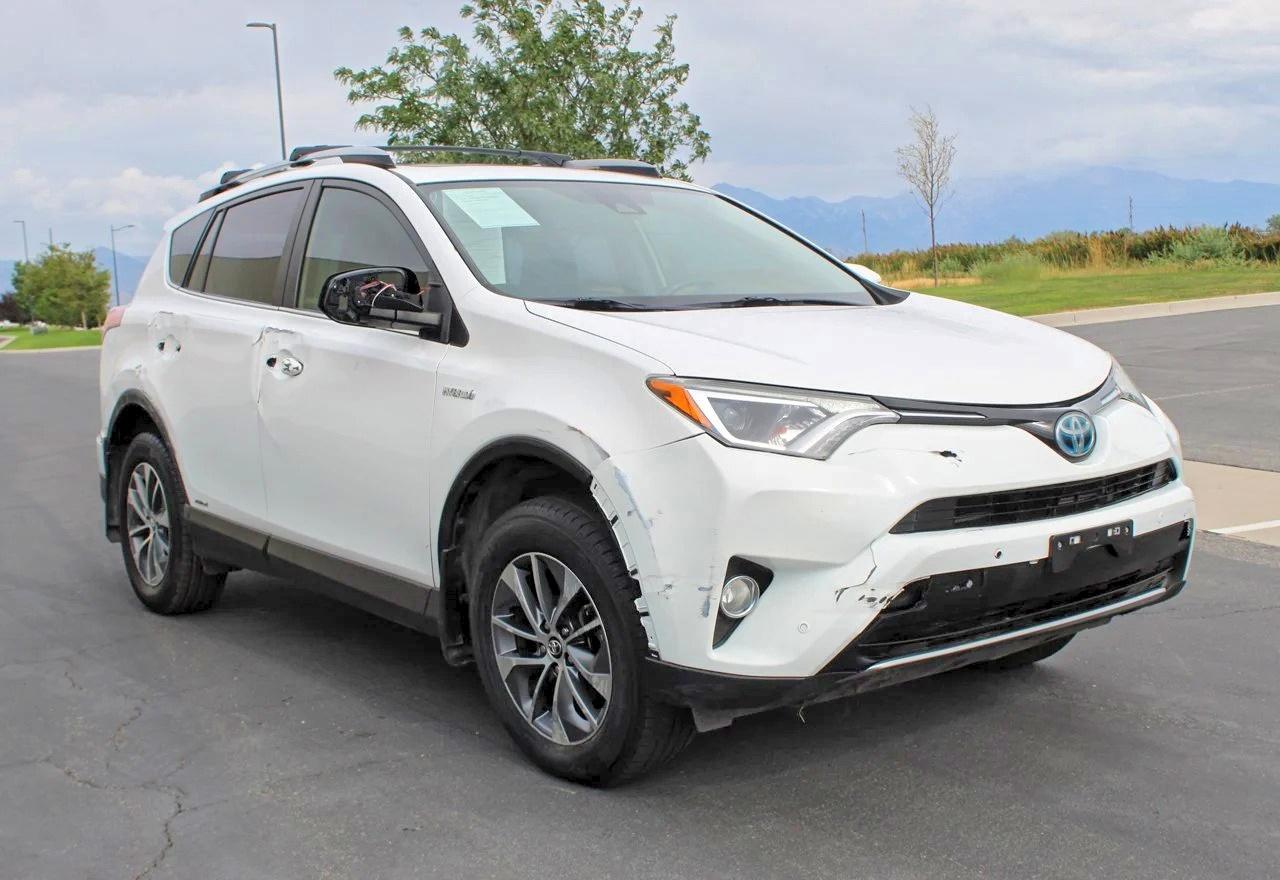 2017 TOYOTA RAV4 HYBRID JTMRJREV3HD104354