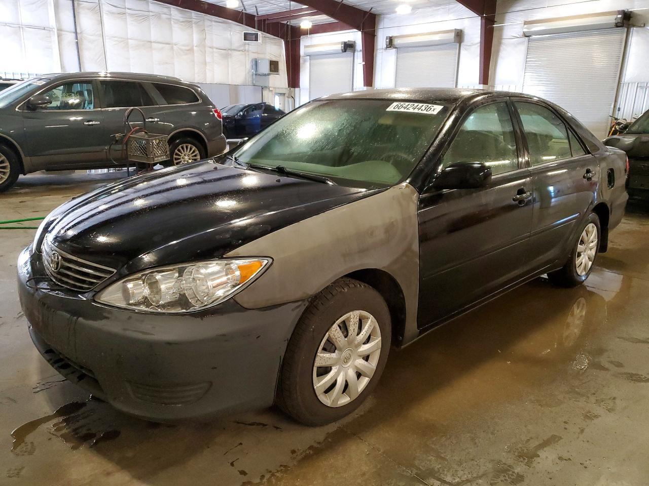 2005 TOYOTA CAMRY 4T1BE32K75U091774