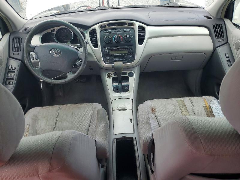 2006 TOYOTA HIGHLANDER BASE — Фото 8 из 13
